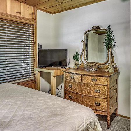 Cozy Bears Hideaway Cabin About 3 Mi To Shaver Lake! Buitenkant foto