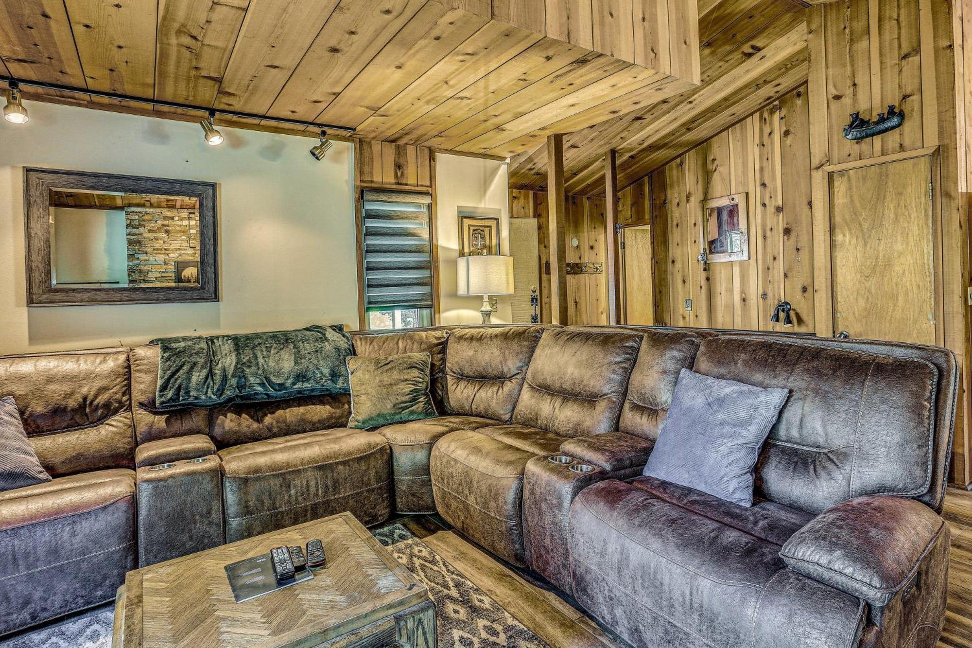 Cozy Bears Hideaway Cabin About 3 Mi To Shaver Lake! Buitenkant foto